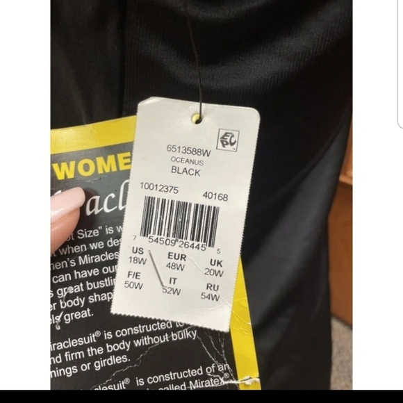 Miraclesuit swimsuit - Picture 3 of 4